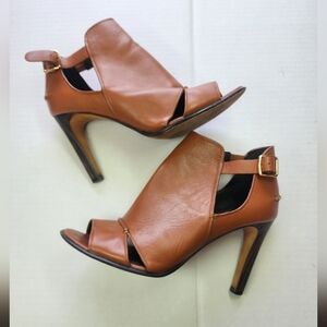 🌸Coach Elegant Leather Ankle Brown Heeled‎ Sandals 9.5